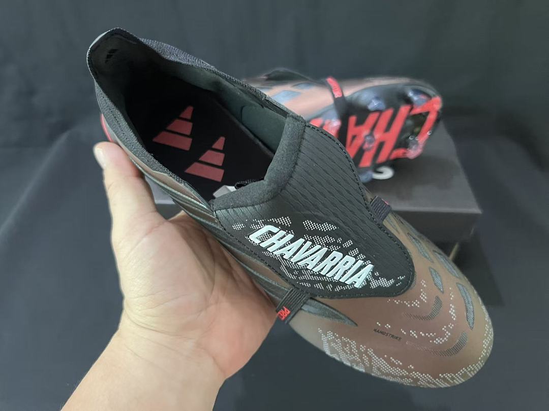 adidas 26 Predator Elite Tongue FG