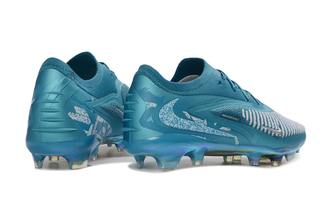 Nike Phantom Luna