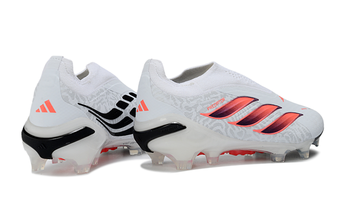 Adidas Predator Laceless 26 FG