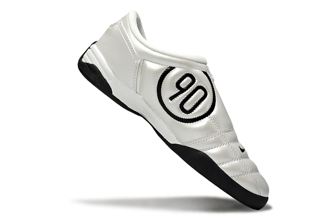 NIKE T90 IC