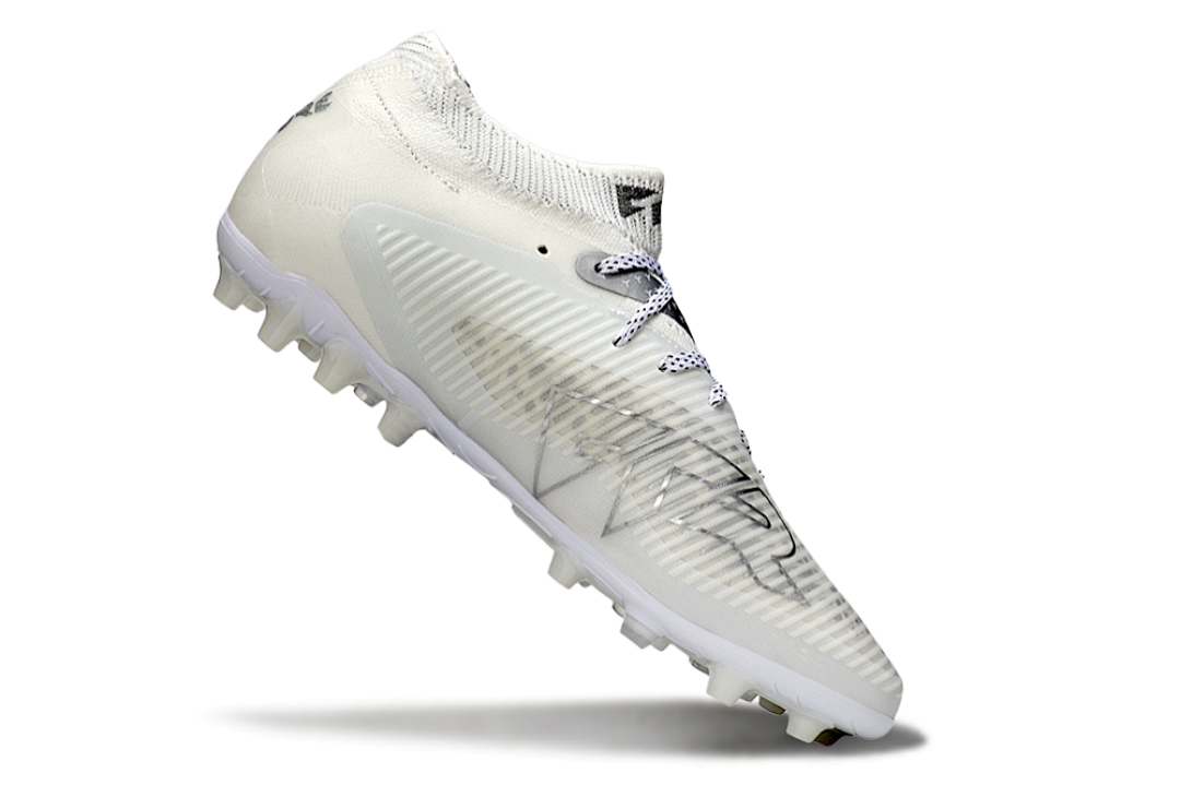 Puma FUTURE 8 ULTIMATE MG