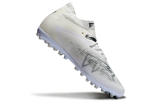 Puma FUTURE 8 ULTIMATE MG