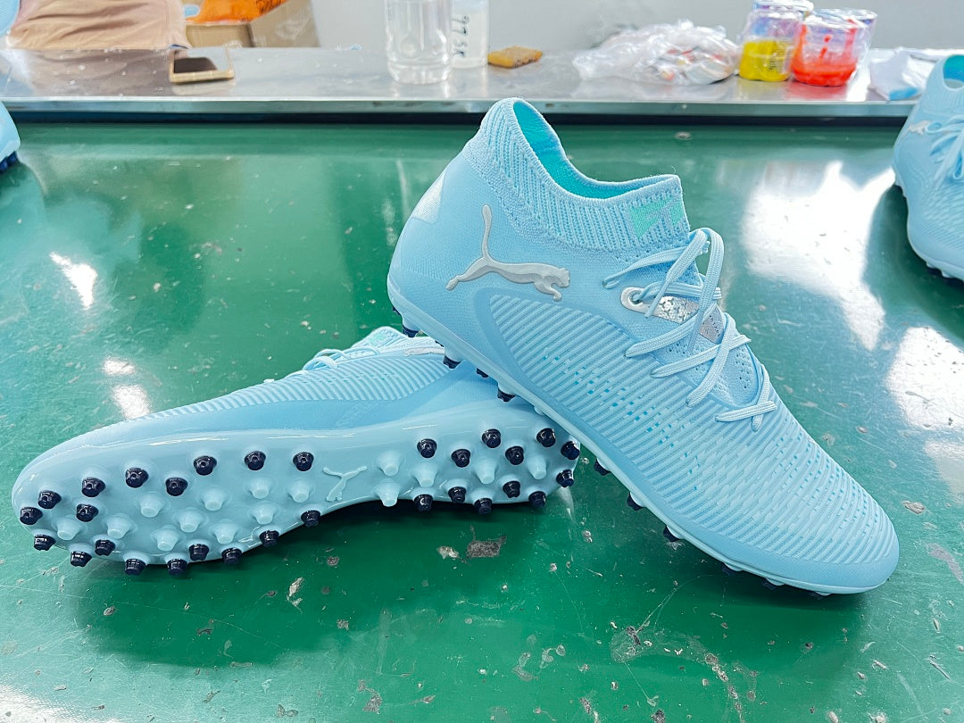 Puma FUTURE 8 ULTIMATE MG
