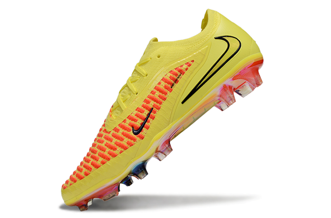 Nike Phantom Luna