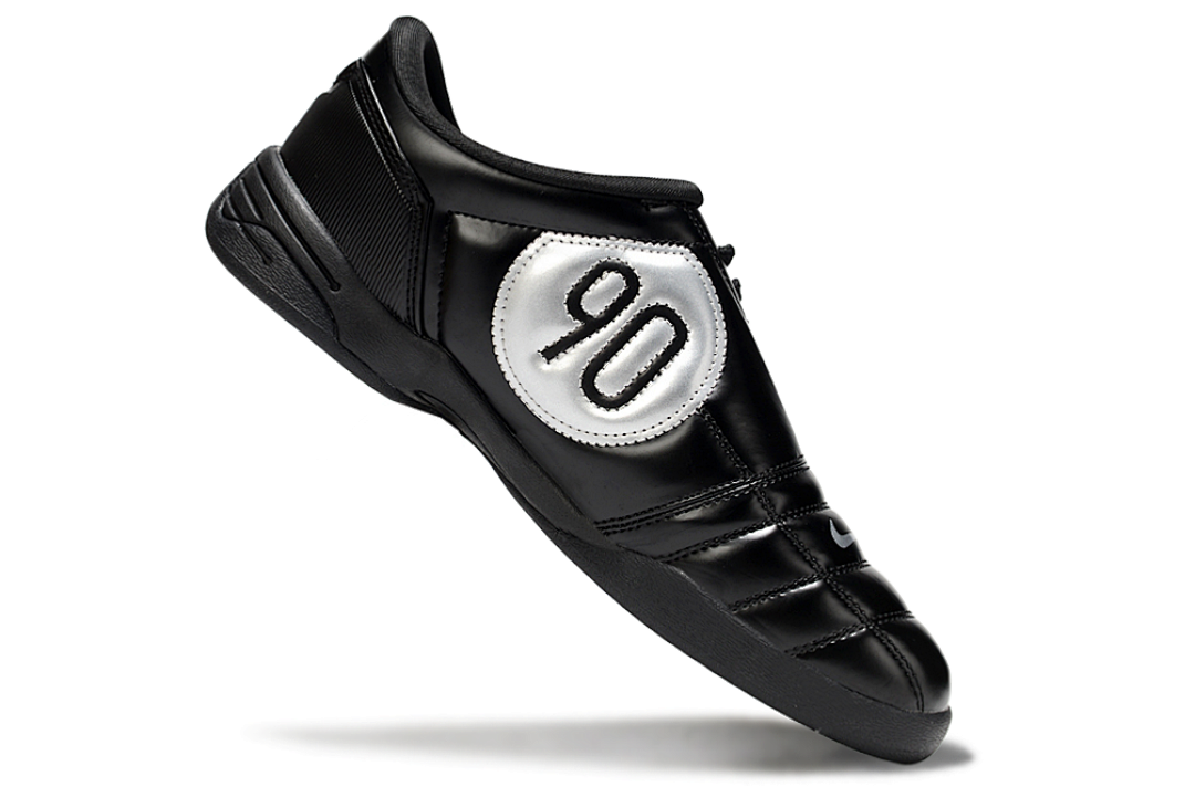 NIKE T90 IC