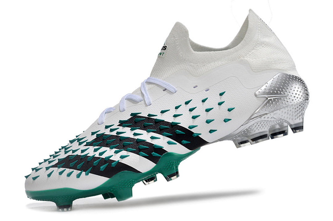 Adidas Predator Accuracy