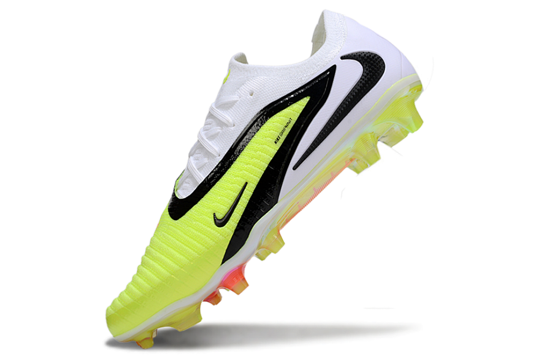 Nike Phantom Luna