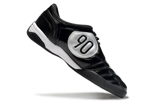 NIKE T90 IC
