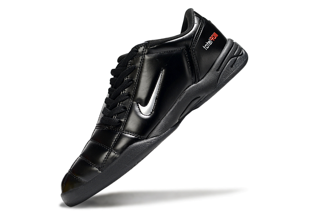 NIKE T90 IC