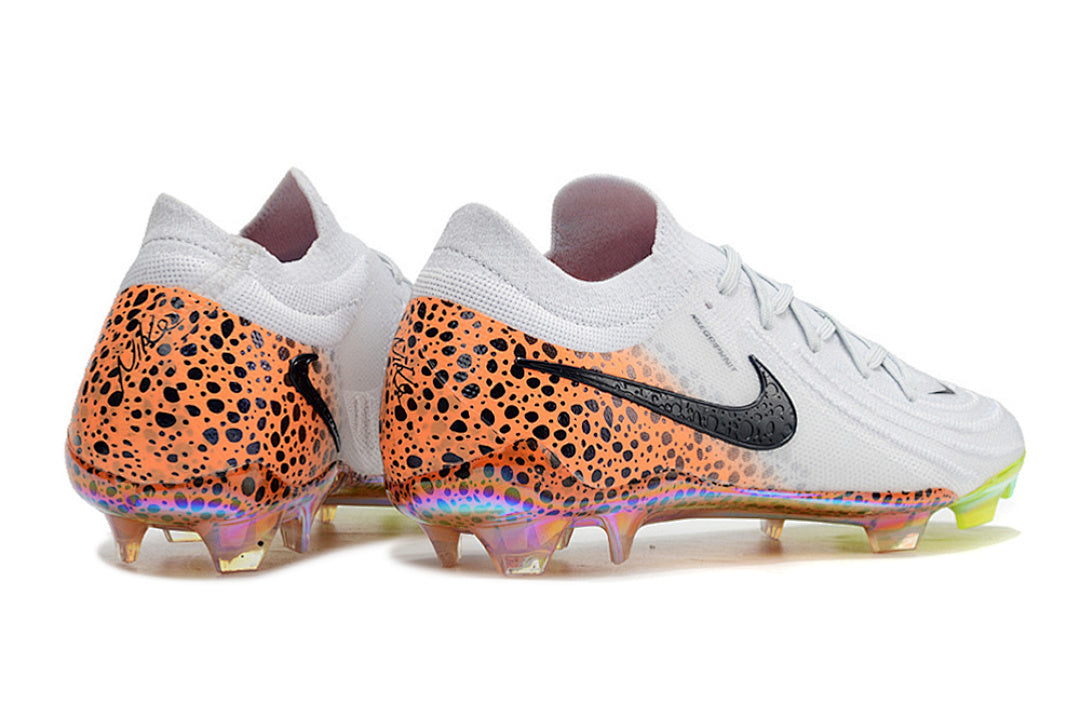Nike Phantom Luna Elite NU FG