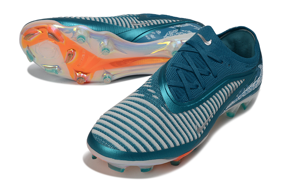 Nike Phantom Luna