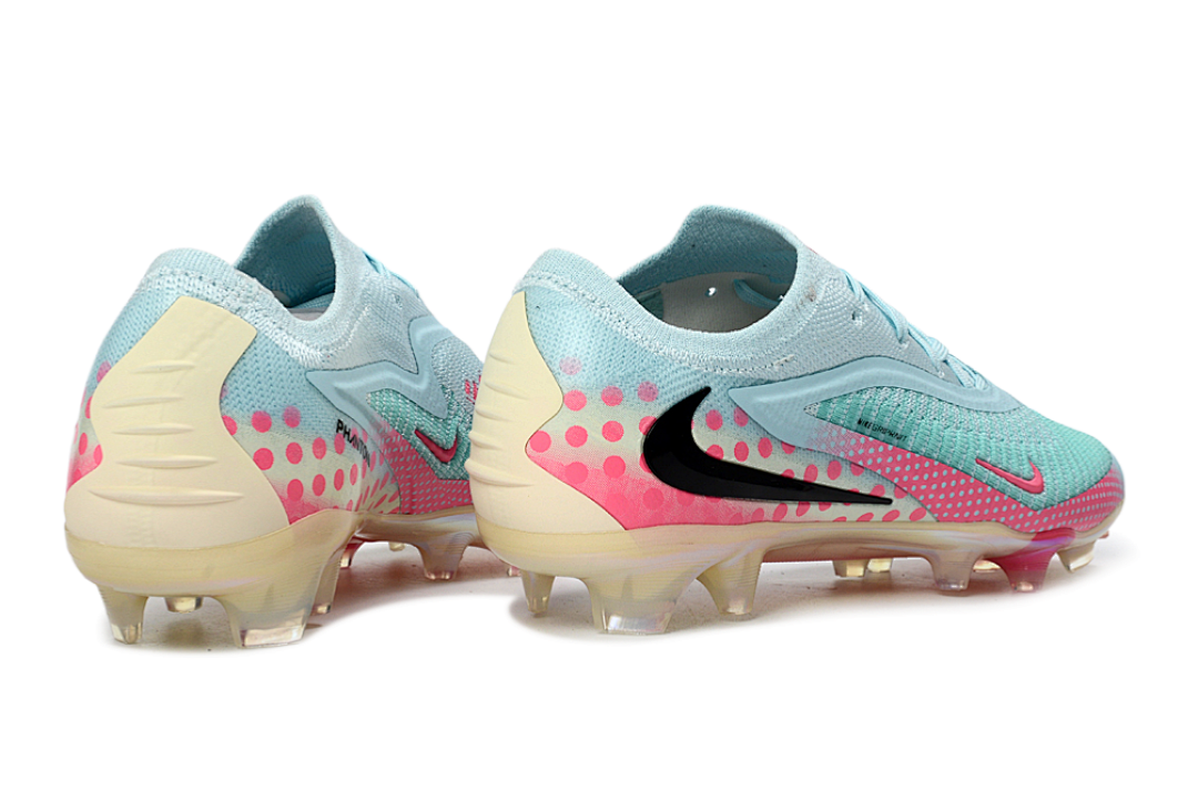 Nike Phantom Luna