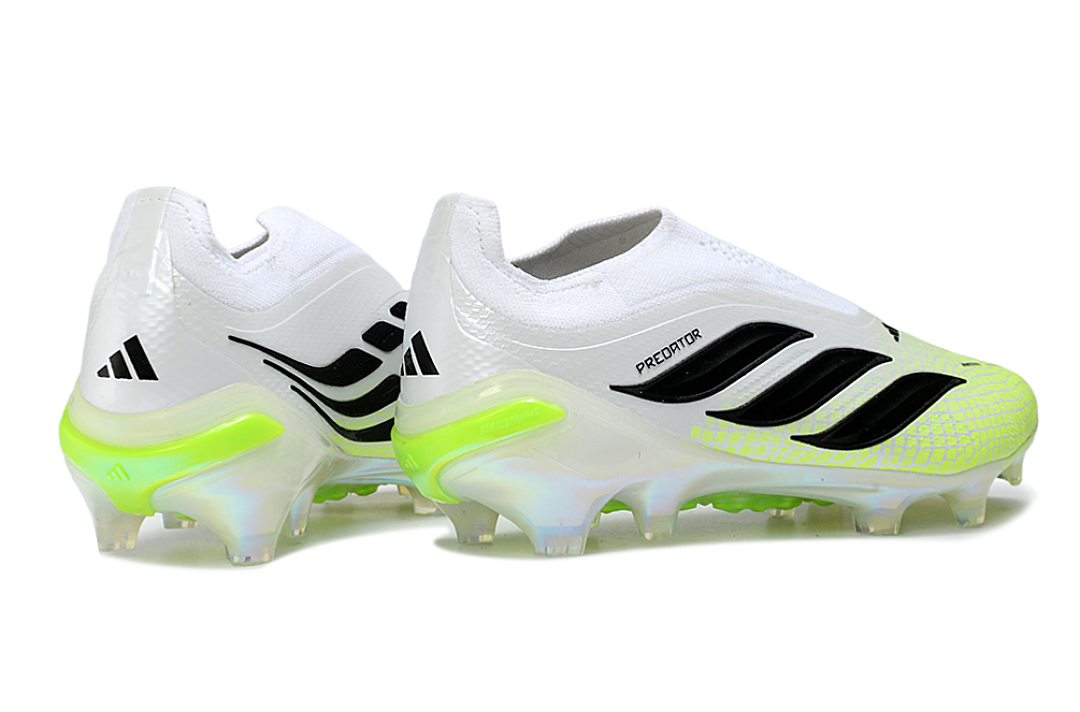 Adidas Predator Laceless 26 FG